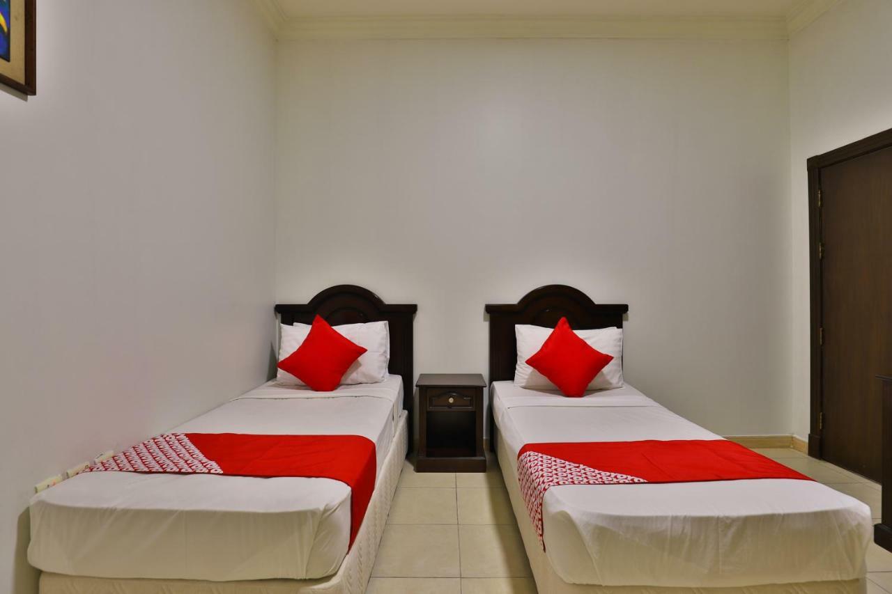 Aparthotel Oyo 230 Al Toot Palace Al Murabaa 4*