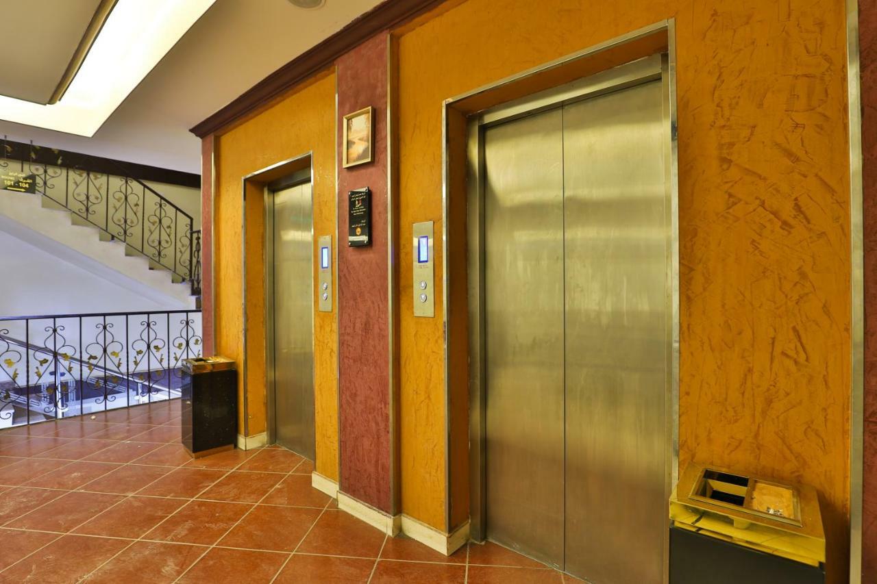 Oyo 230 Al Toot Palace Al Murabaa Aparthotel